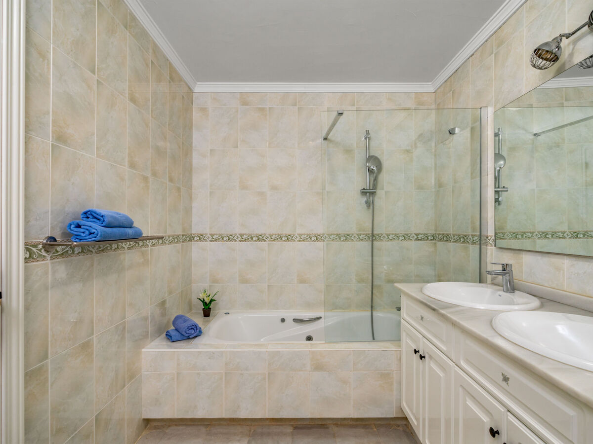 Las Brisas Estepona Golf – 139 m², terrasses, piscine - Photo 21