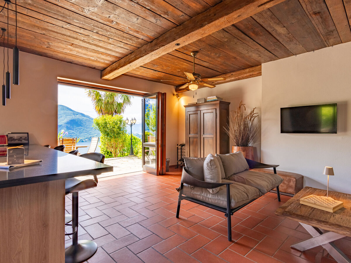 Appartement Basso à Vercana, vue panoramique lac - Photo 8