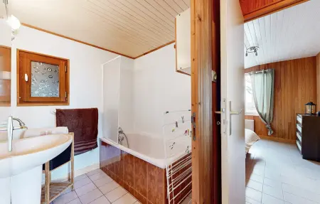 Maison au bord du lac pour 6 personnes en Mayenne : photo 29