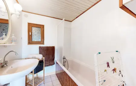 Maison au bord du lac pour 6 personnes en Mayenne : photo 30