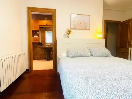 Grande Villa à Jaca avec Piscine Privée et Jardin - Photo 23