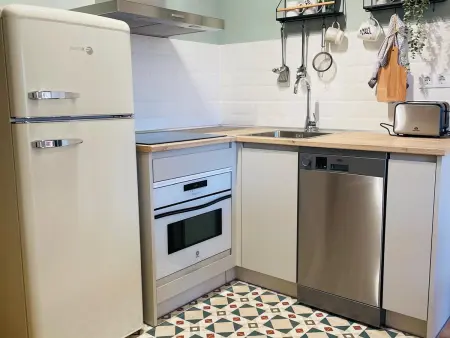 Appartement Jaca, 2 chambres, piscine et garage : photo 4