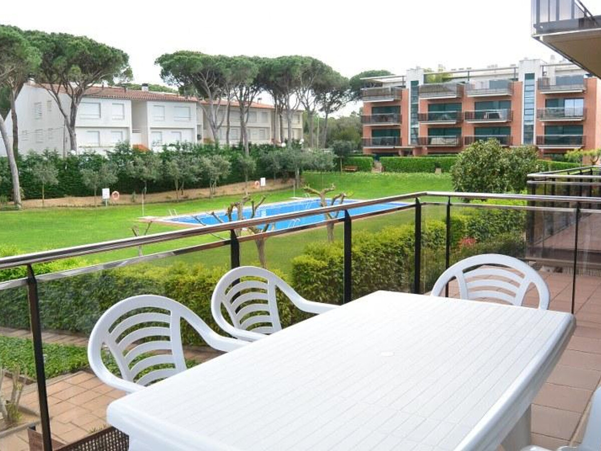 Appartement 3 chambres Pals, piscine face au golf - Photo 3