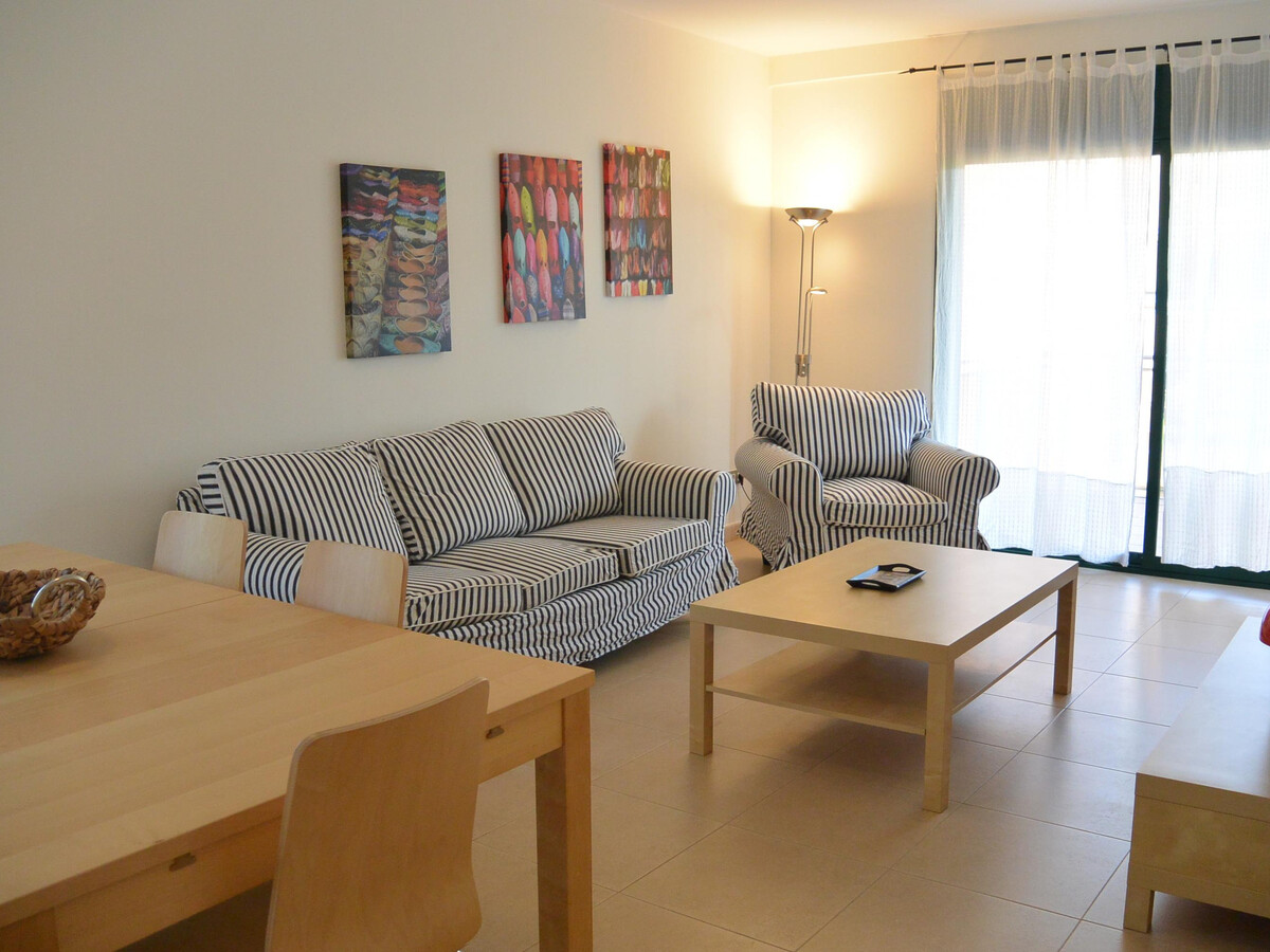 Appartement 3 chambres Pals, piscine face au golf - Photo 5