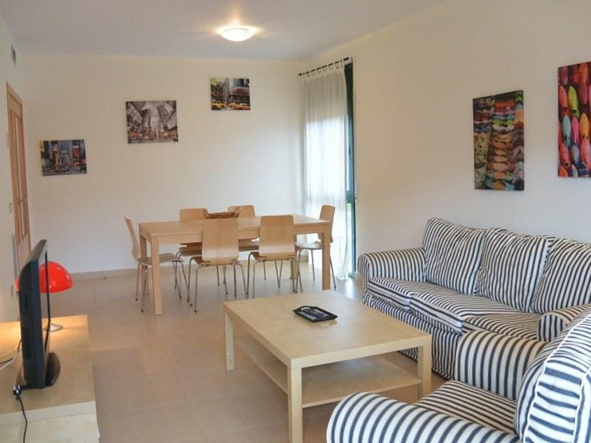 Appartement 3 chambres Pals, piscine face au golf - Photo 6