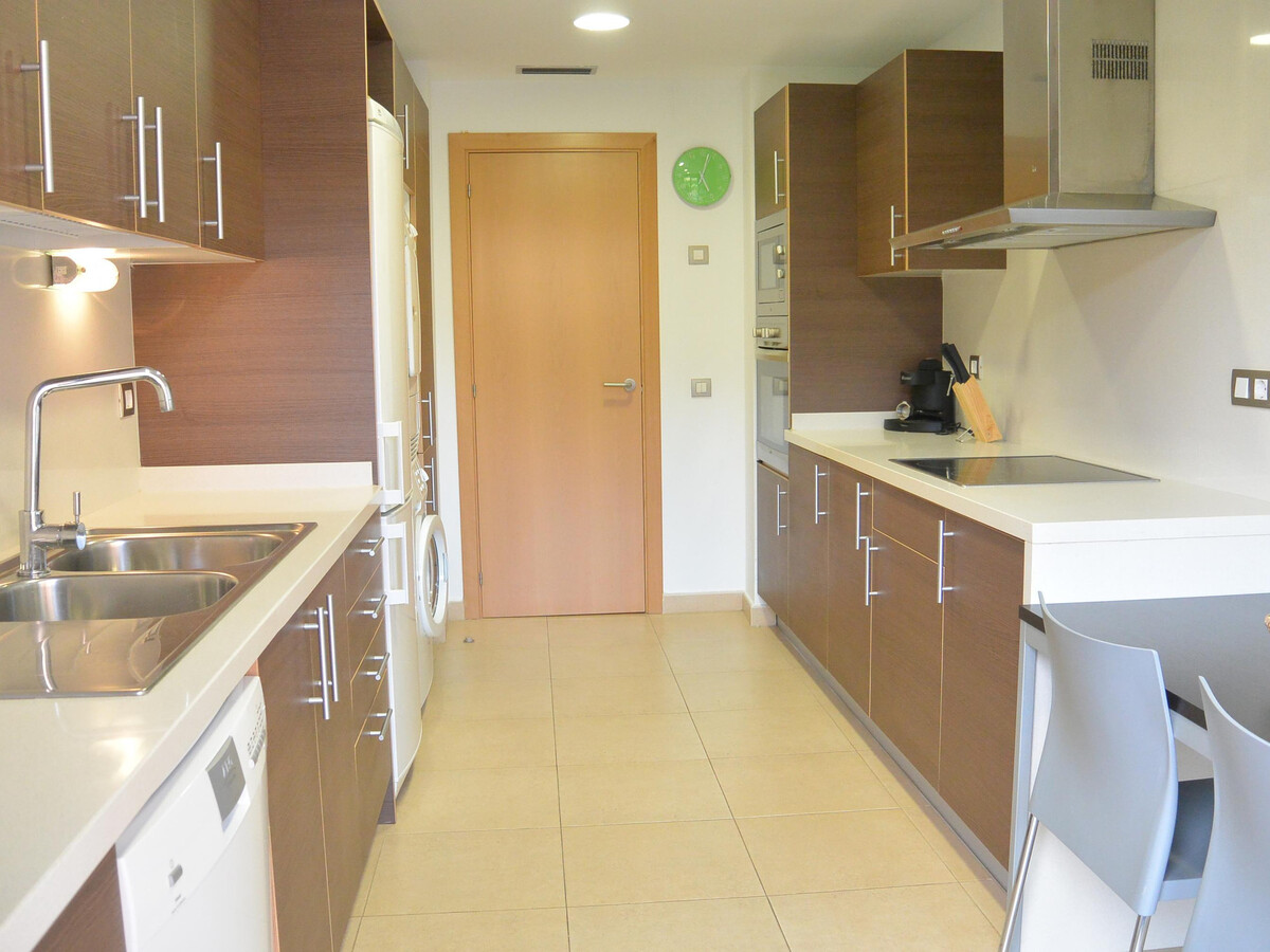 Appartement 3 chambres Pals, piscine face au golf - Photo 8