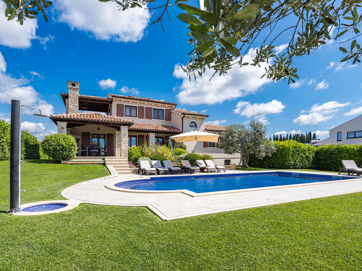 Villa De Flora, 9 pers., piscine privée près de Pula - Photo 1