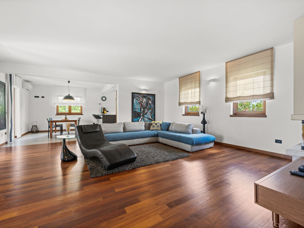 Villa De Flora, 9 pers., piscine privée près de Pula - Photo 4