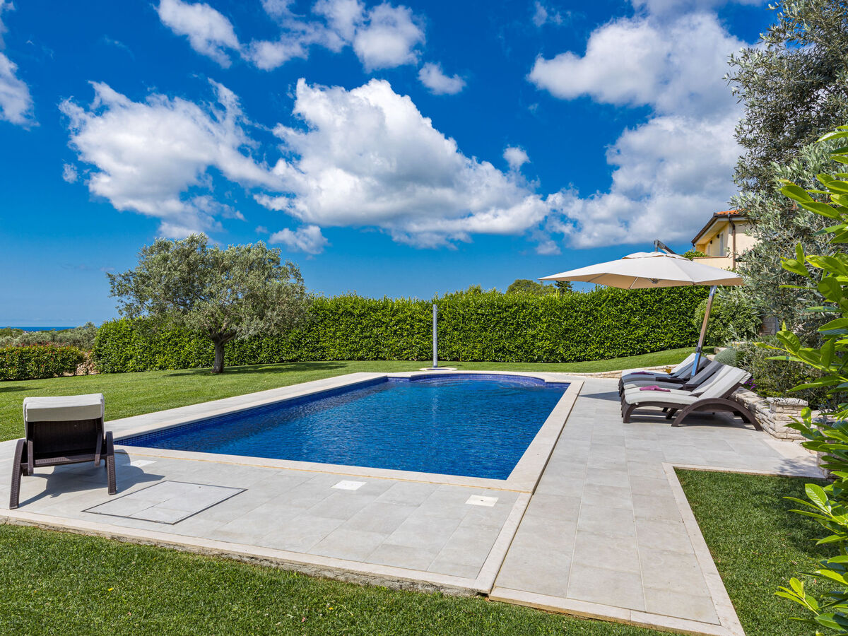 Villa De Flora, 9 pers., piscine privée près de Pula - Photo 10