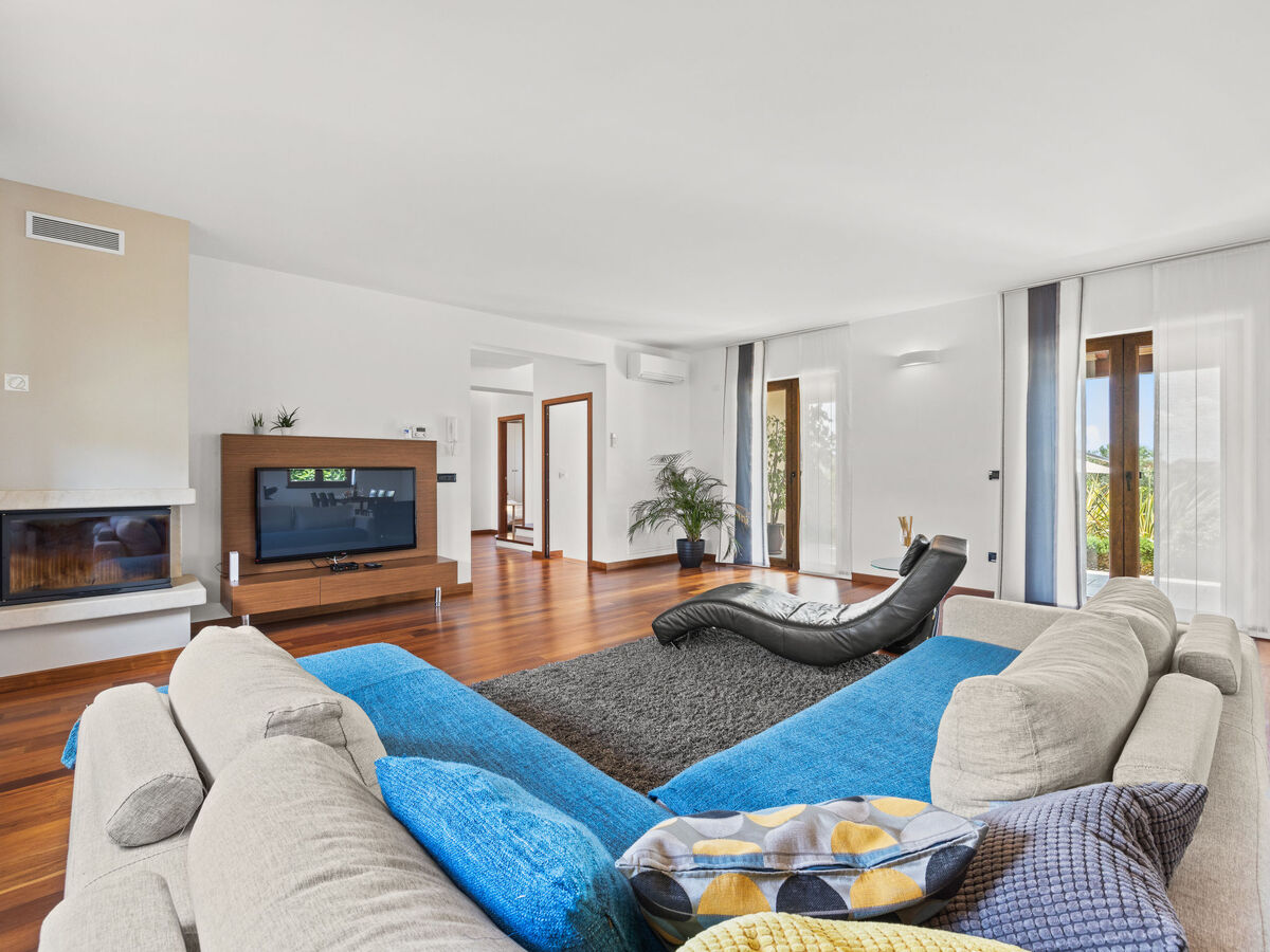 Villa De Flora, 9 pers., piscine privée près de Pula - Photo 13
