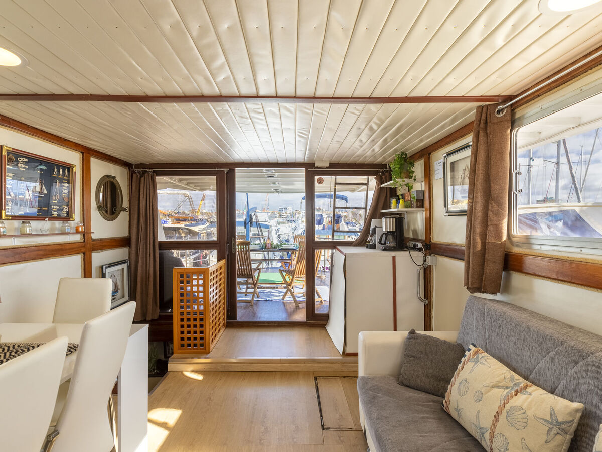 Maison flottante Alicudi : 12 pers. au bord de la mer - Photo 10