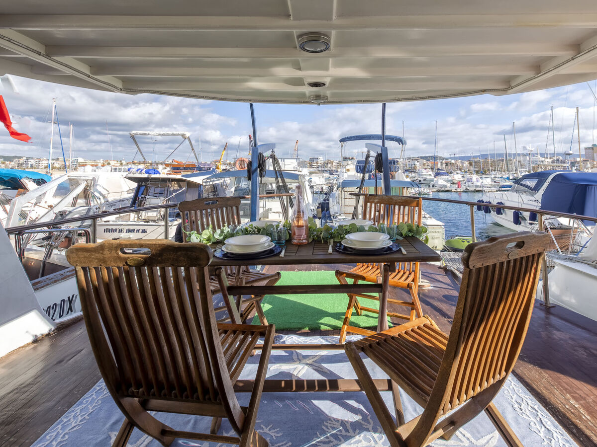 Maison flottante Alicudi : 12 pers. au bord de la mer - Photo 45