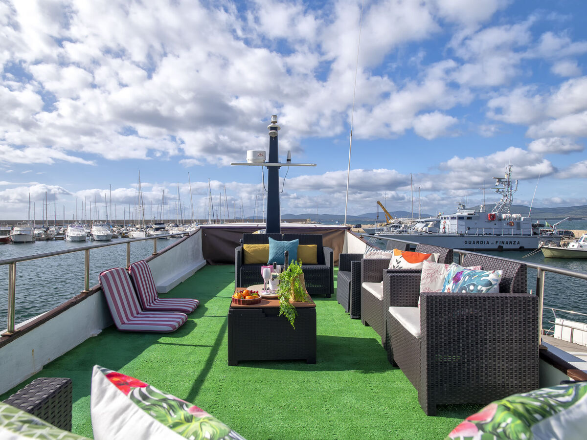 Maison flottante Alicudi : 12 pers. au bord de la mer - Photo 47