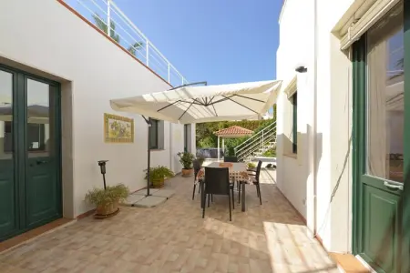 Il Giardino delle Meraviglie Einzelhaus fuer 4 Pers mit Privatpool, Maison de vacances avec piscine privée, Floride - Photo 30
