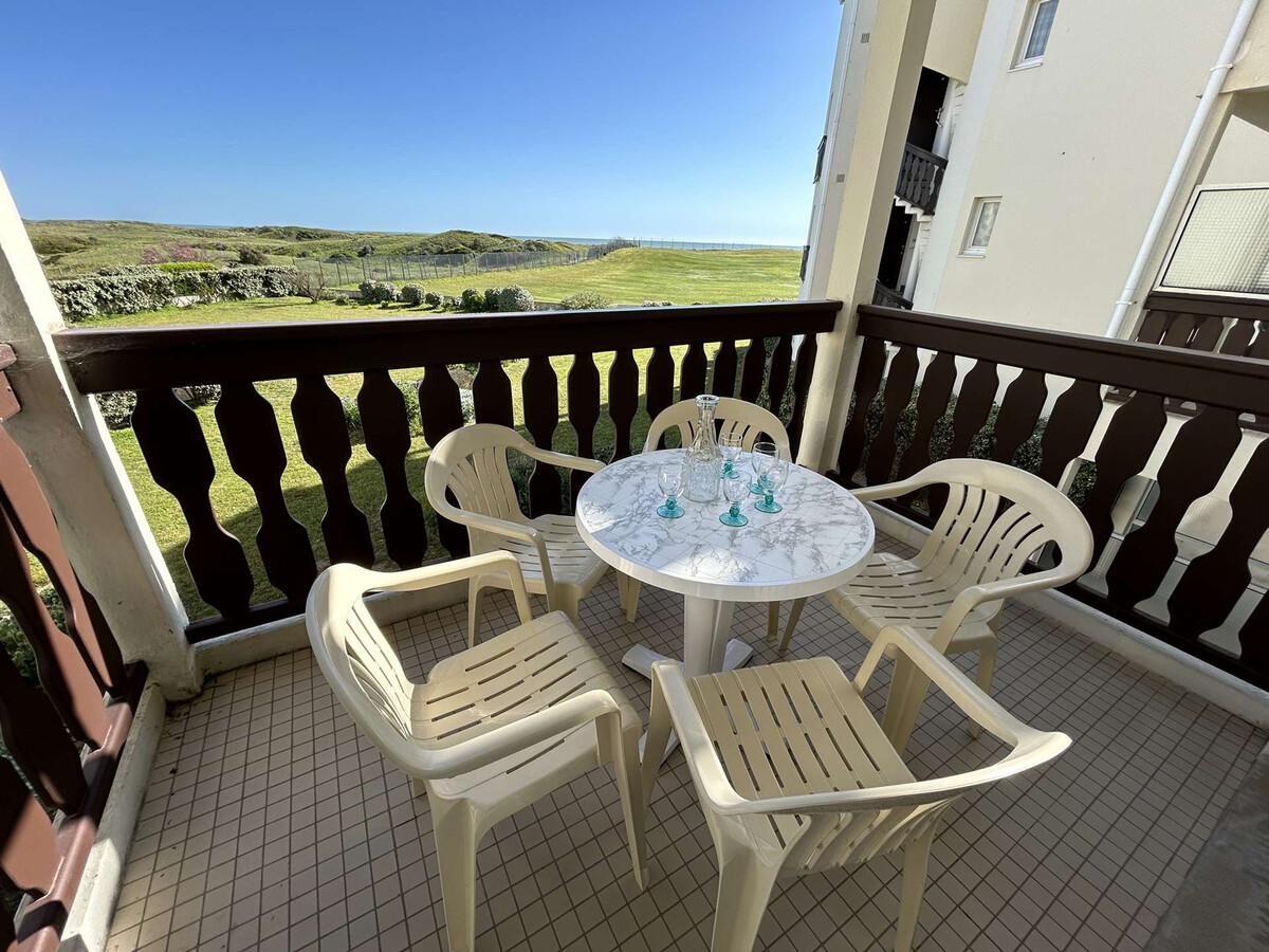 Appartement 2 pièces balcon face aux dunes - Saint-Jean-de-Monts - Photo 4