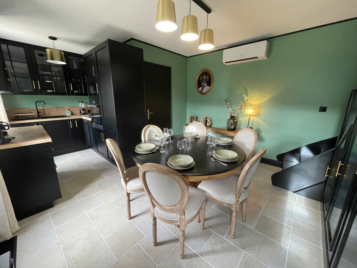 Longère 75 m² avec piscine chauffée près de Bourges - Photo 3