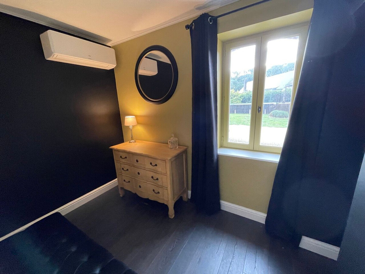 Longère 75 m² avec piscine chauffée près de Bourges - Photo 9