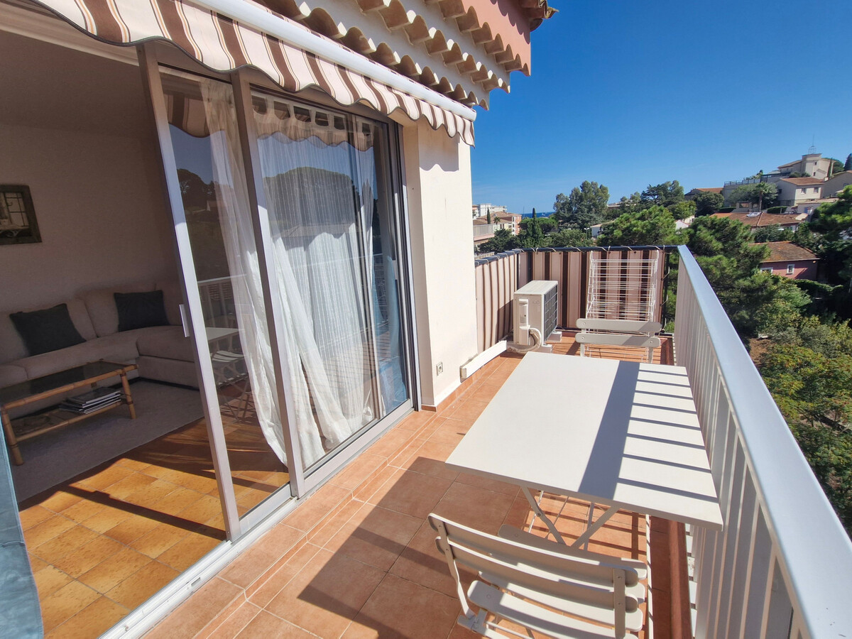 Appartement 2 pièces climatisé, terrasse, piscine - Sainte-Maxime - Photo 4