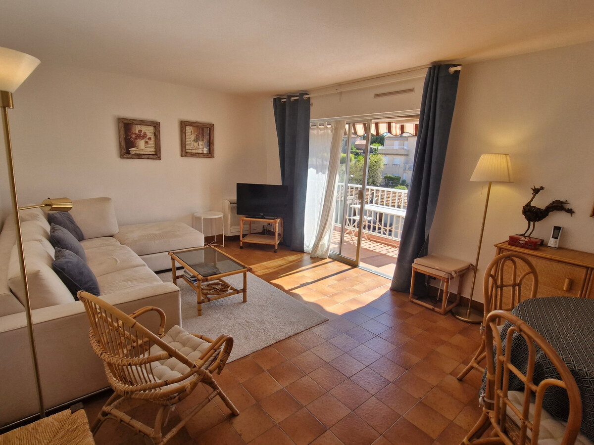 Appartement 2 pièces climatisé, terrasse, piscine - Sainte-Maxime - Photo 7