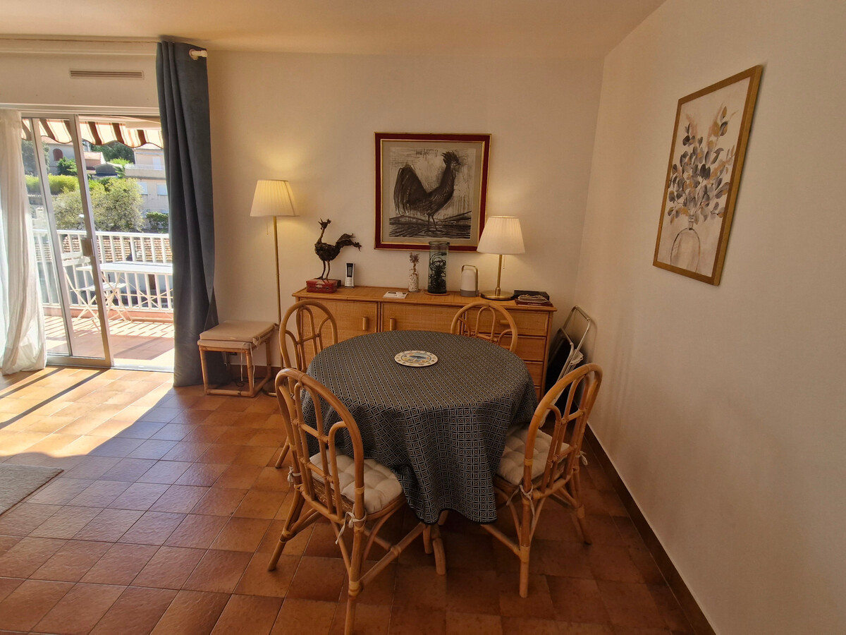 Appartement 2 pièces climatisé, terrasse, piscine - Sainte-Maxime - Photo 8