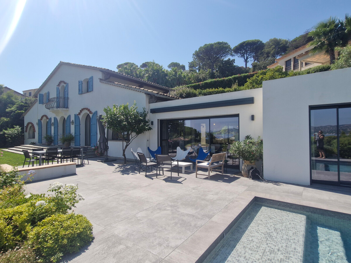Villa 8 Pièces avec piscine privée et vue mer à Sainte-Maxime - Photo 4