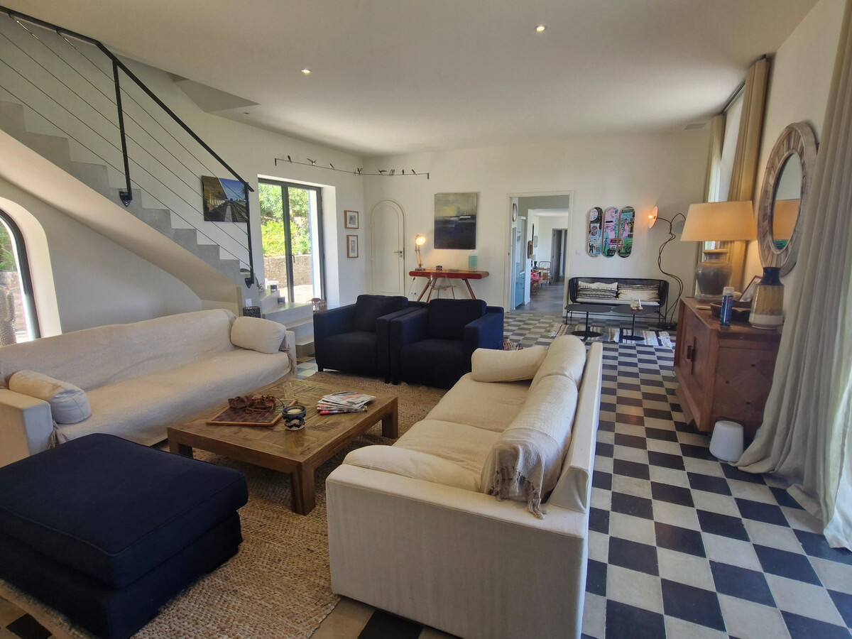Villa 8 Pièces avec piscine privée et vue mer à Sainte-Maxime - Photo 8