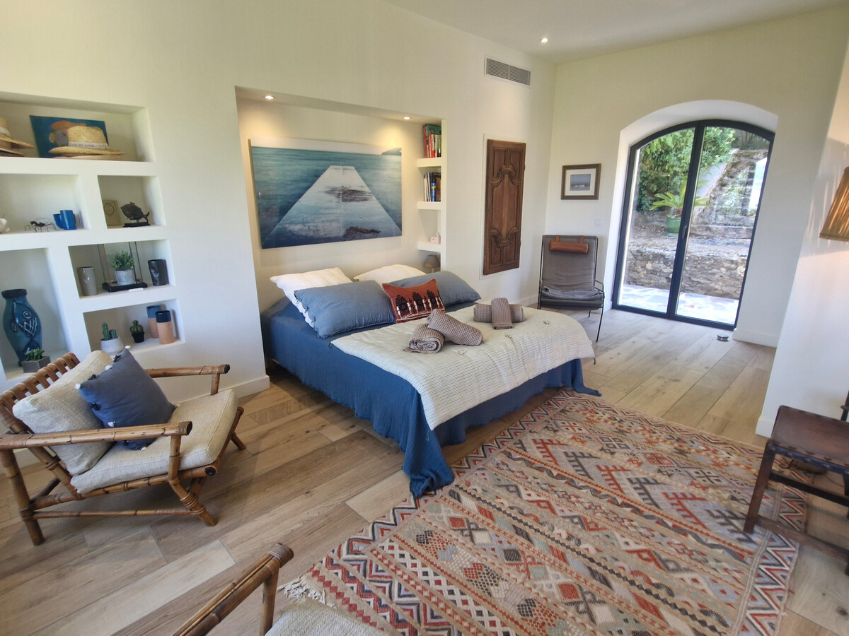 Villa 8 Pièces avec piscine privée et vue mer à Sainte-Maxime - Photo 17