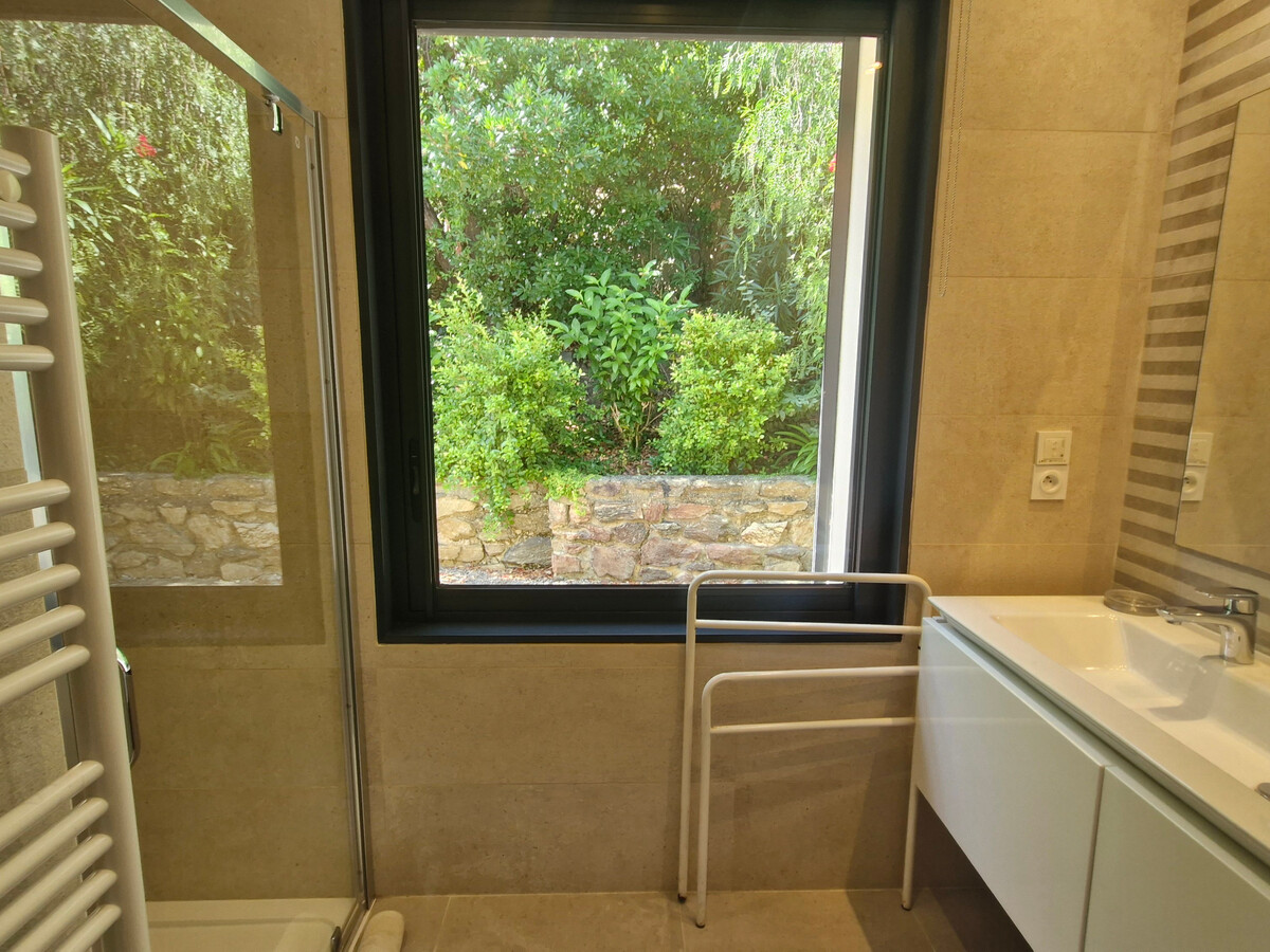 Villa 8 Pièces avec piscine privée et vue mer à Sainte-Maxime - Photo 22