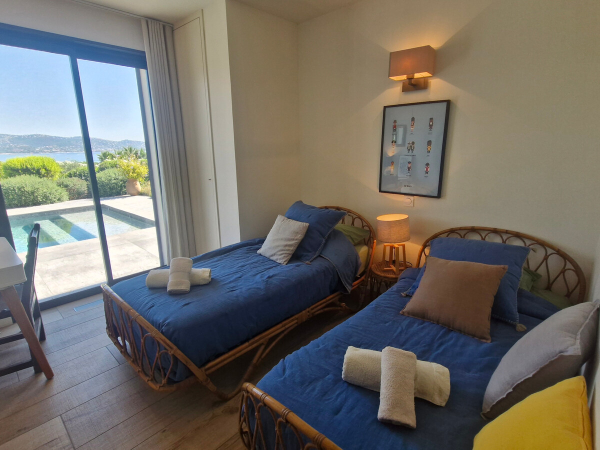 Villa 8 Pièces avec piscine privée et vue mer à Sainte-Maxime - Photo 23