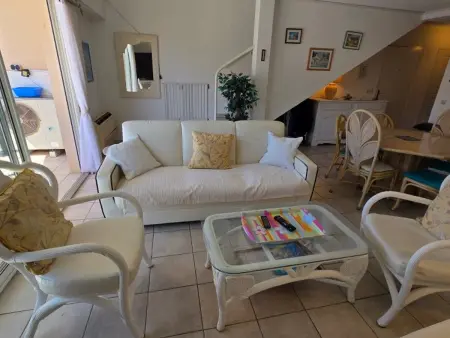 Appartement 3 pièces climatisé et terrasse, centre Sainte-Maxime : photo 10