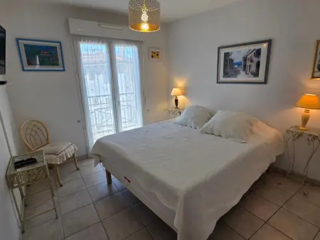 Appartement 3 pièces climatisé et terrasse, centre Sainte-Maxime : photo 23