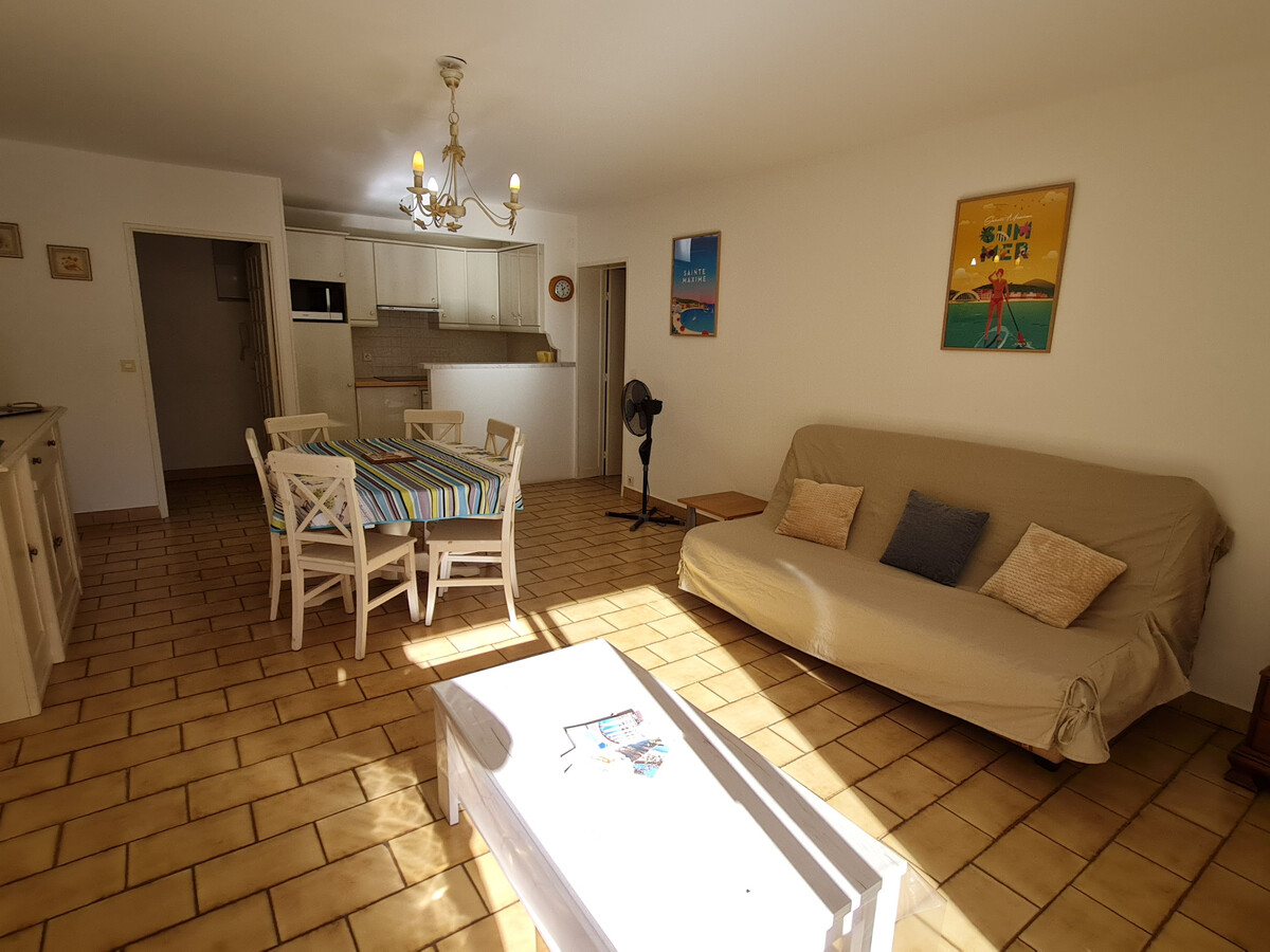 Appartement 2 pièces climatisé, piscine et parking à Sainte-Maxime - Photo 8