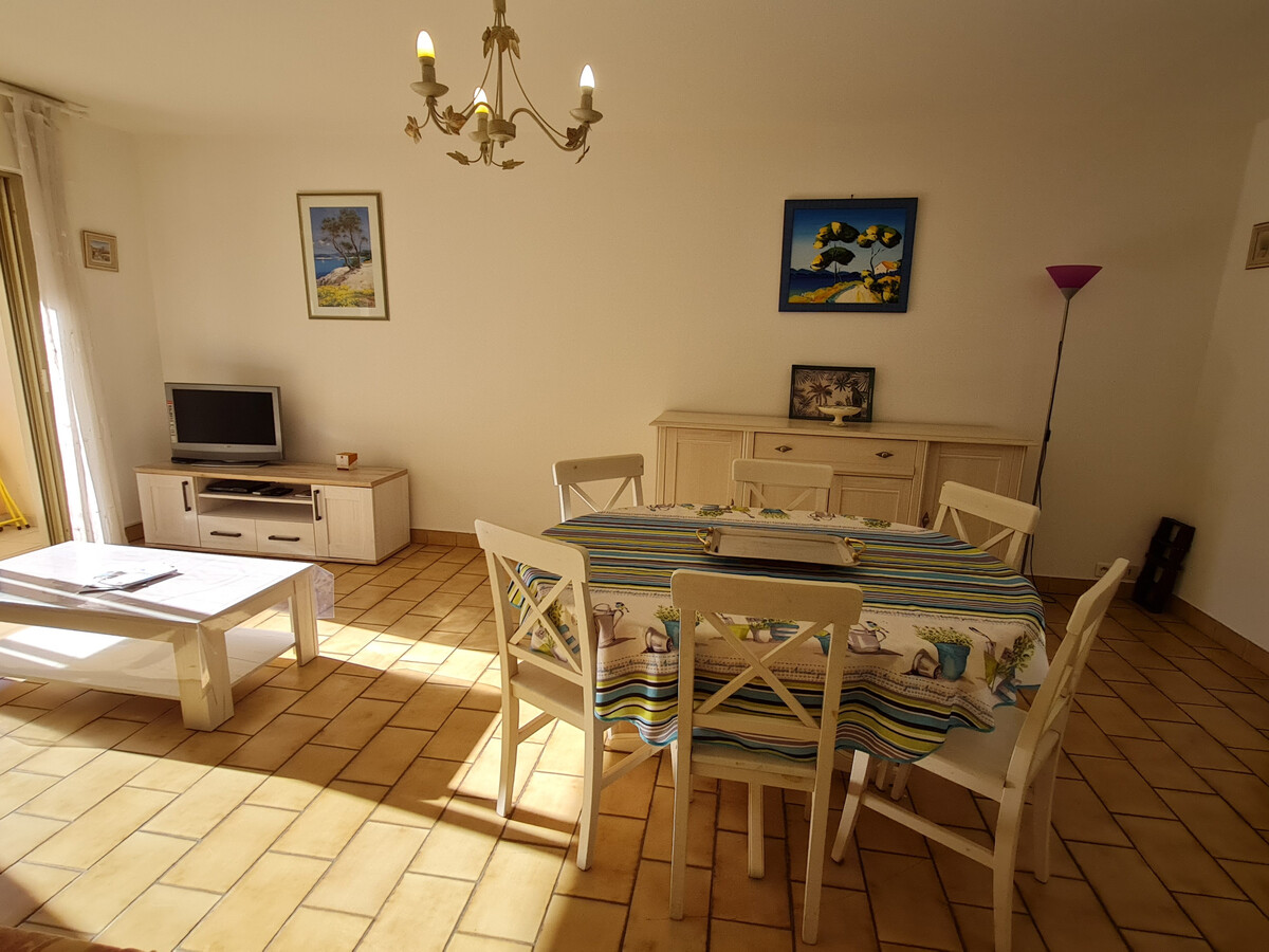 Appartement 2 pièces climatisé, piscine et parking à Sainte-Maxime - Photo 14