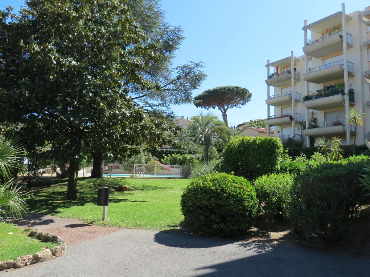 Appartement 2 pièces climatisé, garage privé à Sainte-Maxime - Photo 13