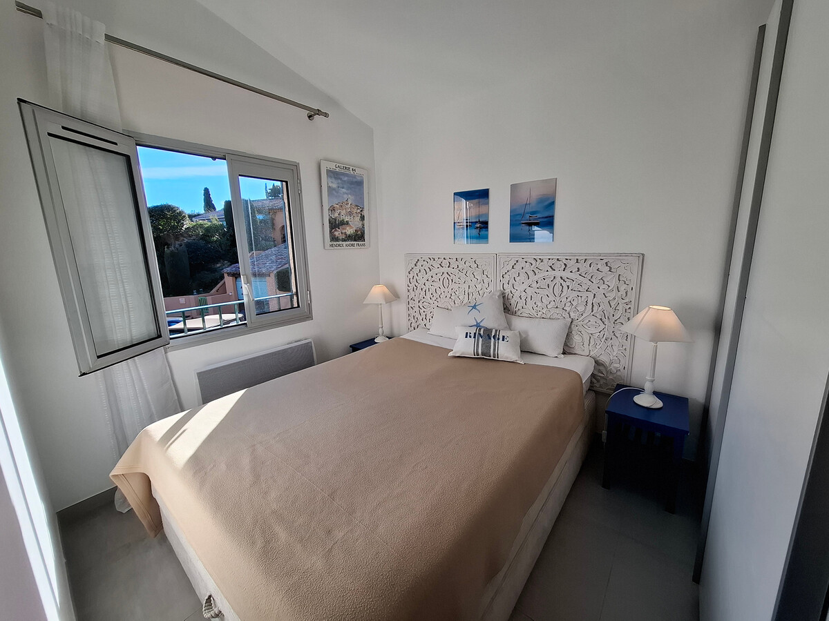 Appartement 3 pièces + mezzanine, vue mer à Sainte-Maxime - Photo 14