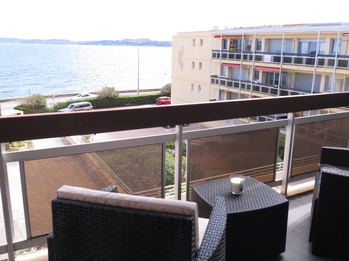 Appartement 2 pièces climatisé, vue mer et garage à Sainte-Maxime - Photo 17