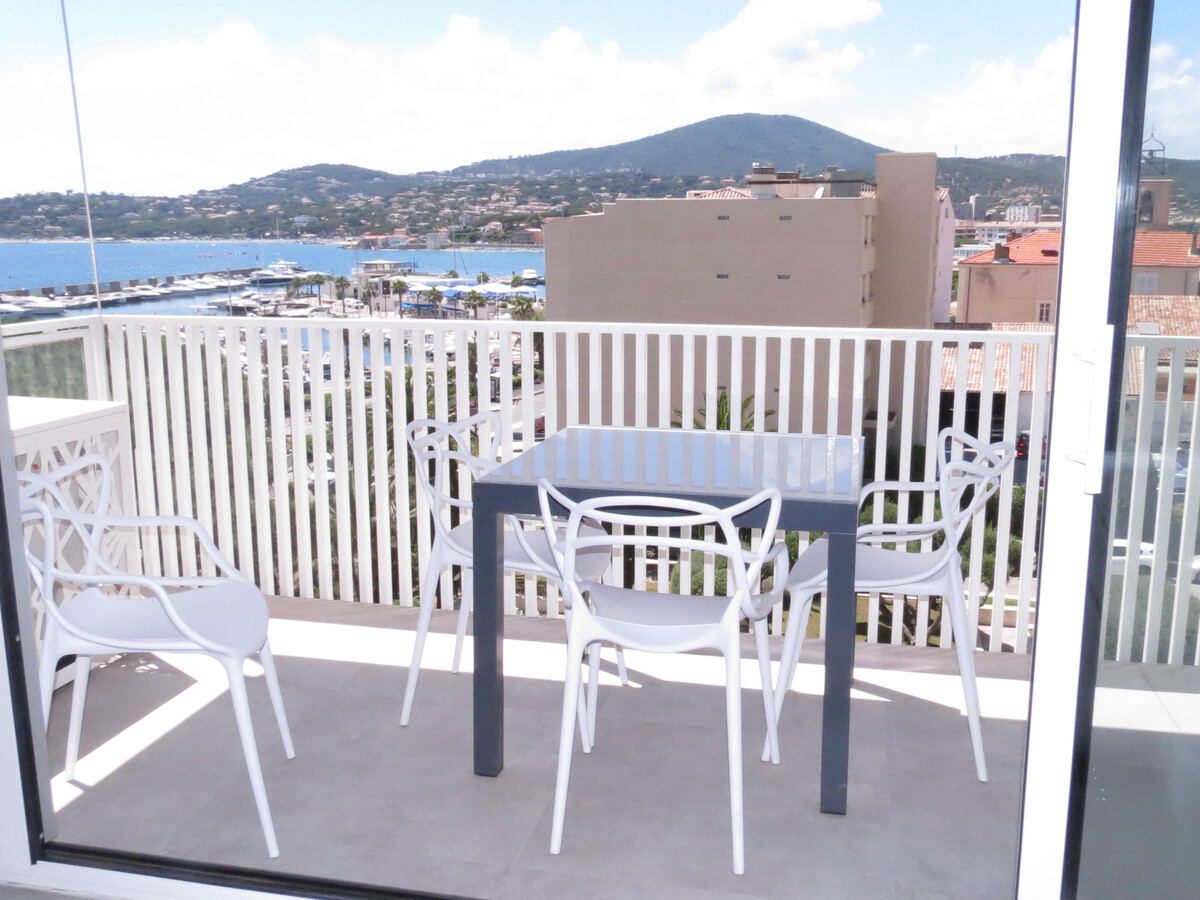 Appartement 3 pièces climatisé, terrasse vue mer et garage à Sainte-Maxime - Photo 7