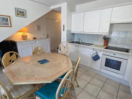 Appartement 5 pièces climatisé, terrasse et parking à Sainte-Maxime : photo 17