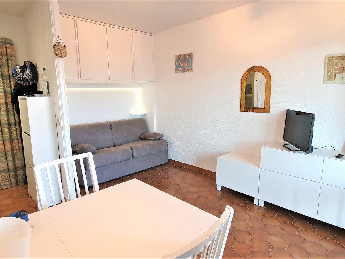 Studio 23 m² Sainte-Maxime, parking, balcon et loggia - Photo 4