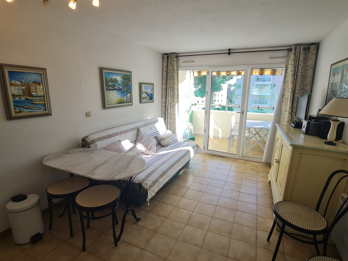 Appartement 2 pièces balcon, piscine et parking à Sainte-Maxime - Photo 3