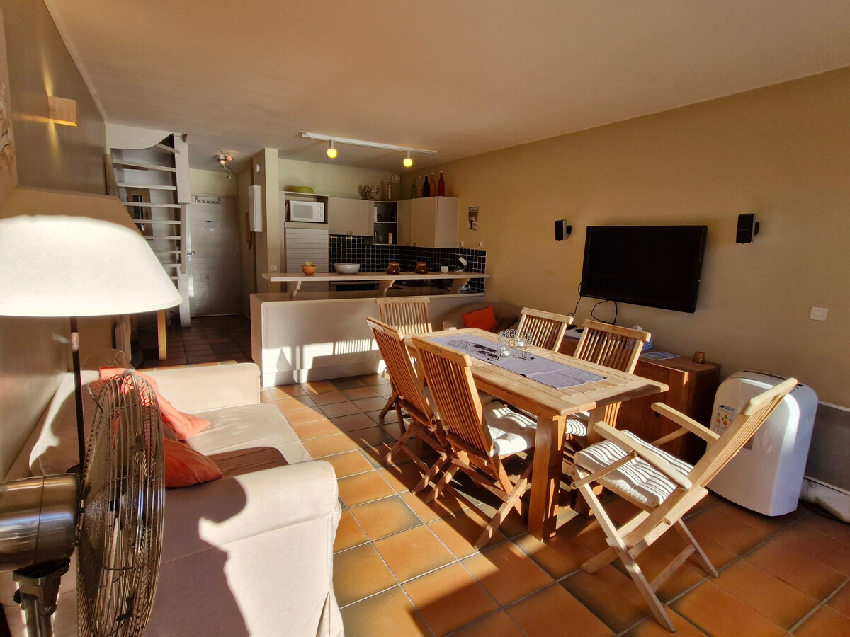 Triplex 4 pièces vue mer, piscine et parking à Sainte-Maxime - Photo 8