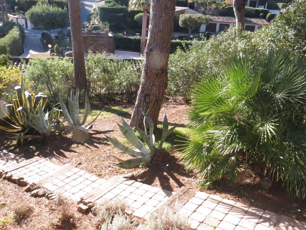 Appartement 2 pièces rez-de-jardin, piscine et garage à Sainte-Maxime - Photo 18