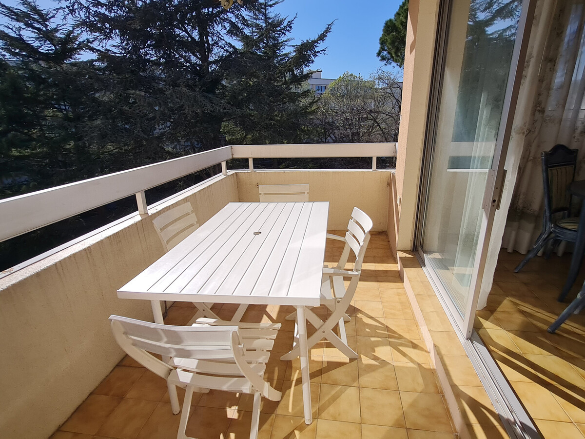 Appartement 2 pièces balcon sud, parking privé, animaux - Photo 14