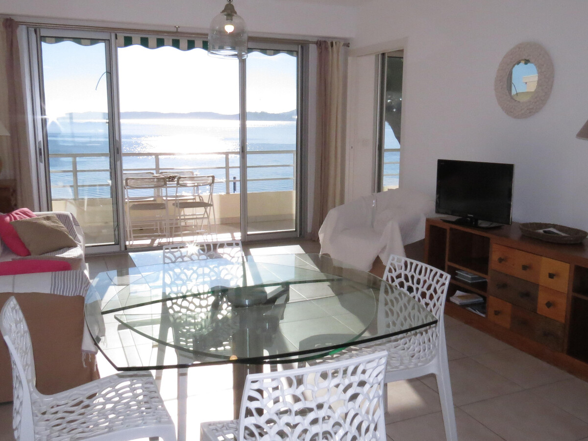 Appartement 2 pièces face mer avec terrasse à Sainte-Maxime - Photo 6