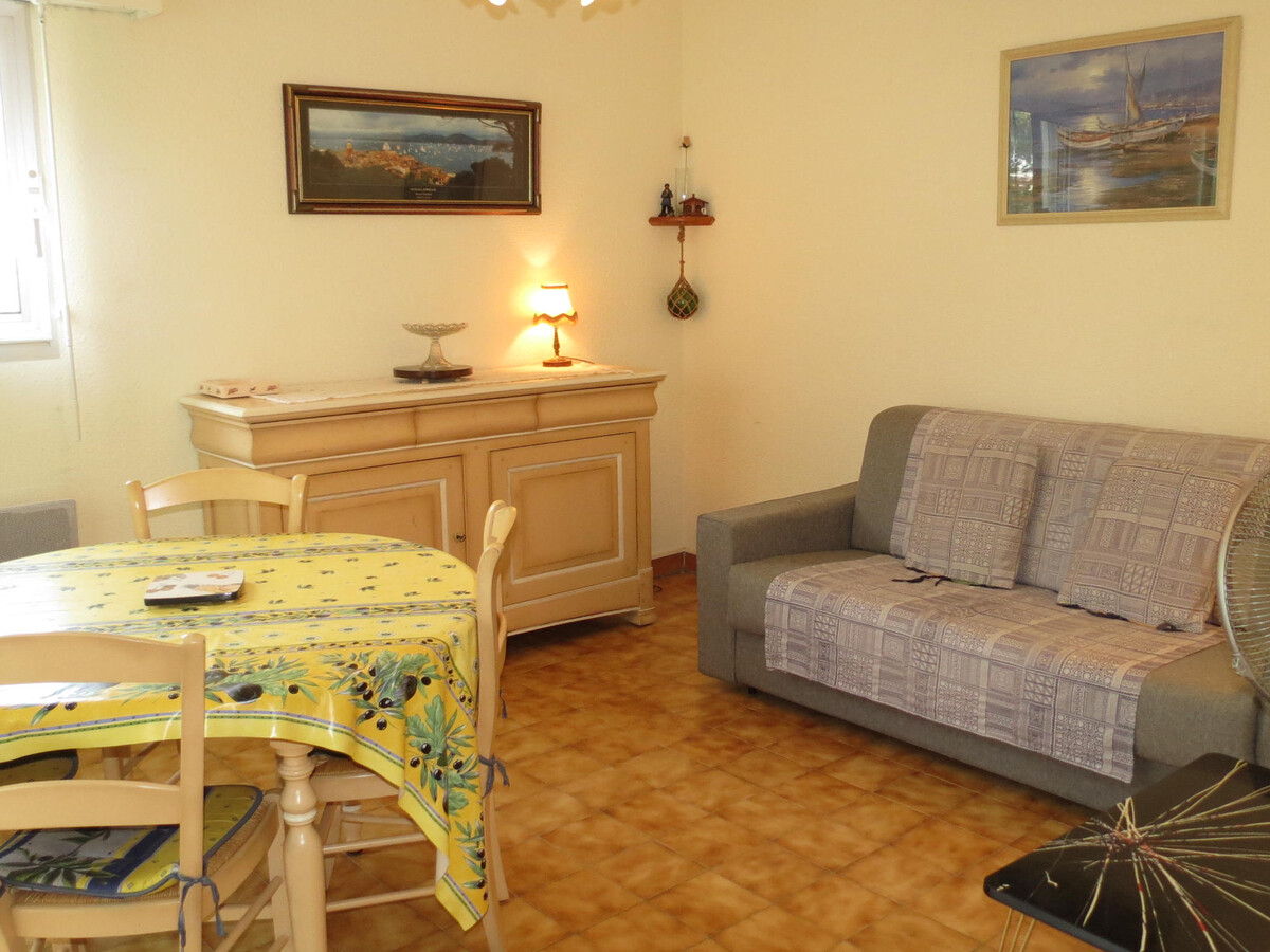 Appartement 2 pièces Sainte-Maxime, 300 m plage, parking privé - Photo 5