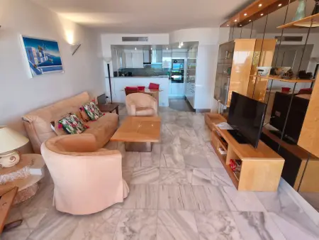 Appartement 3 pièces vue Golfe, piscine et plage à Sainte-Maxime : photo 5
