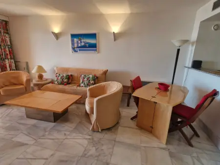 Appartement 3 pièces vue Golfe, piscine et plage à Sainte-Maxime : photo 7