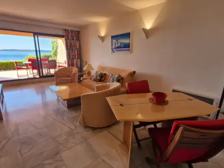 Appartement 3 pièces vue Golfe, piscine et plage à Sainte-Maxime : photo 9