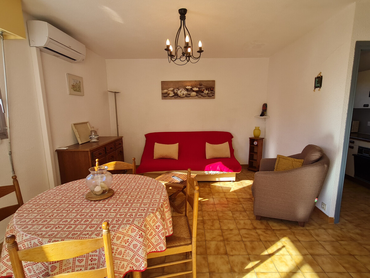 Appartement 2 pièces climatisé, parking privé, centre Sainte-Maxime - Photo 4
