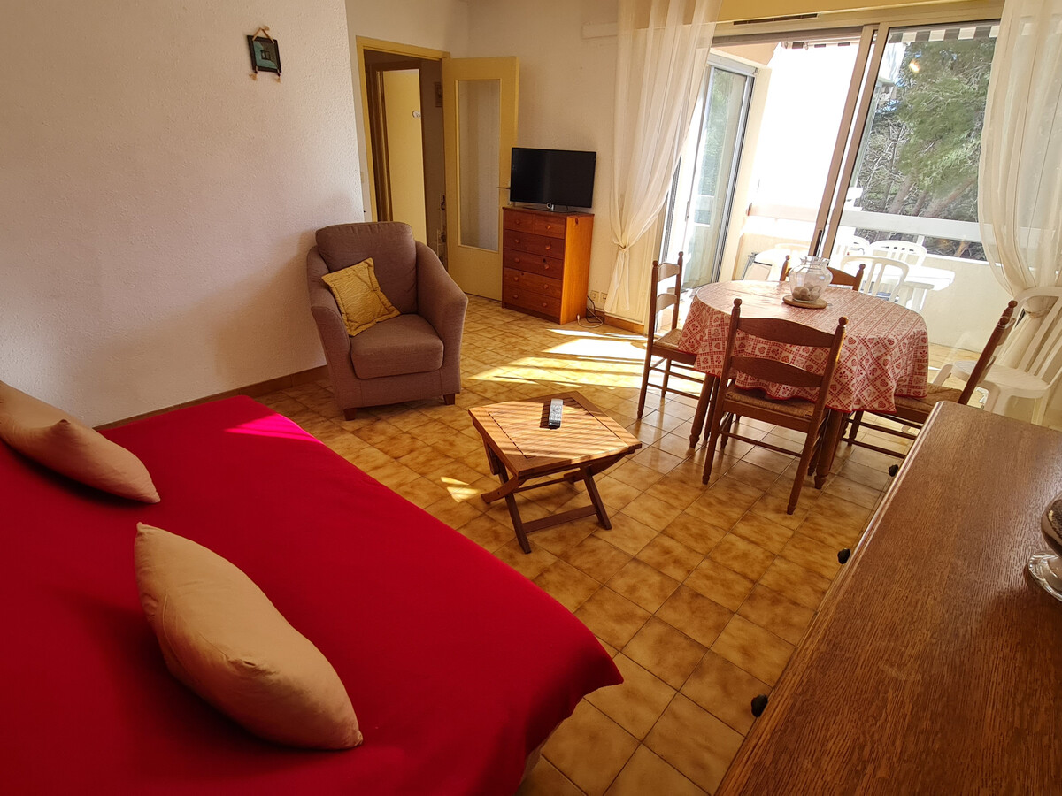 Appartement 2 pièces climatisé, parking privé, centre Sainte-Maxime - Photo 6